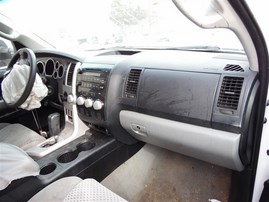 2007 TOYOTA TUNDRA SR5 EXTRA CAB WHITE 5.7 AT 2WD Z21320